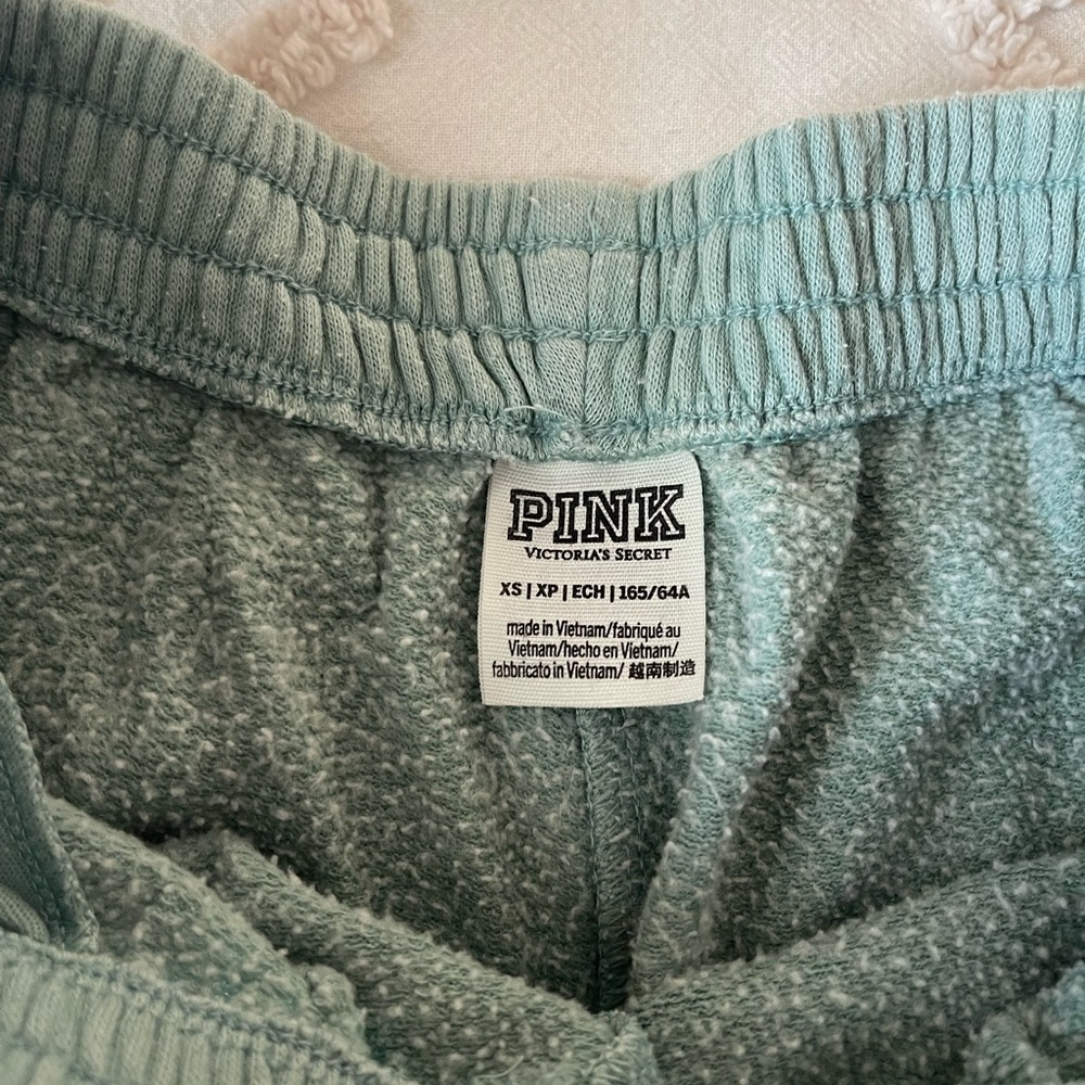 Sweatpants - Picture 2 of 2